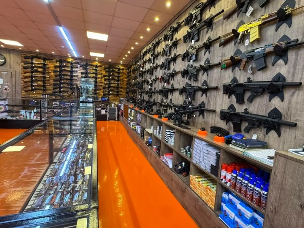 Silah Market Beylikdüzü mağaza içi genel görünüm